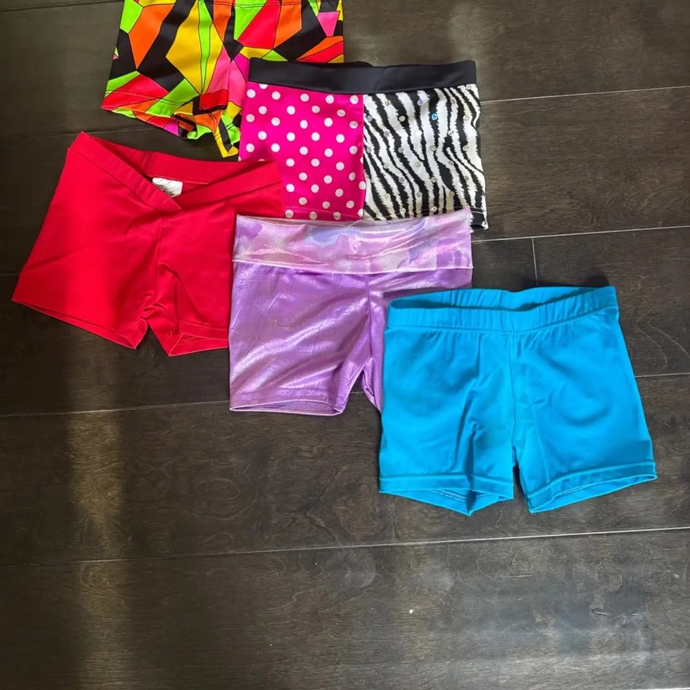 Colorful Kids Dance Costume Shorts Set